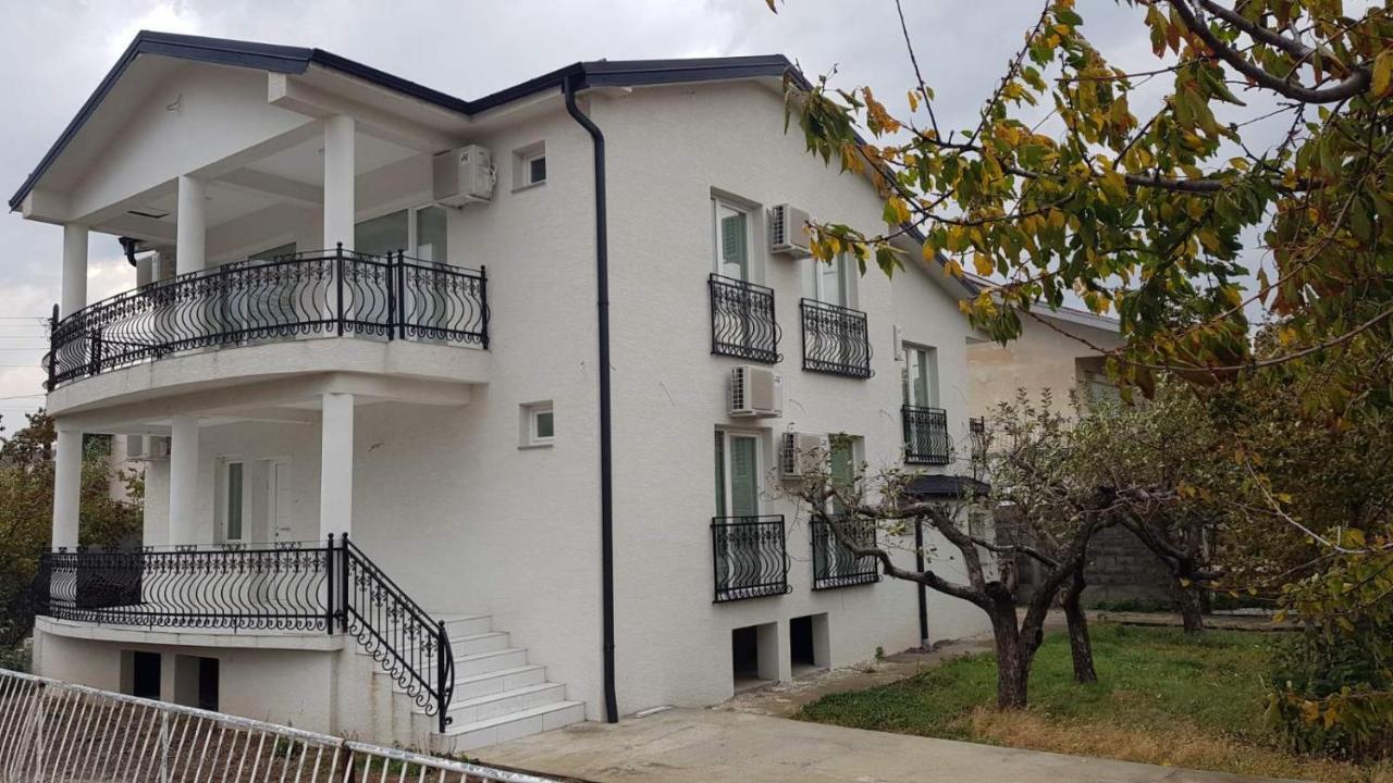 Villa Bratislava Demir Kapija Ngoại thất bức ảnh