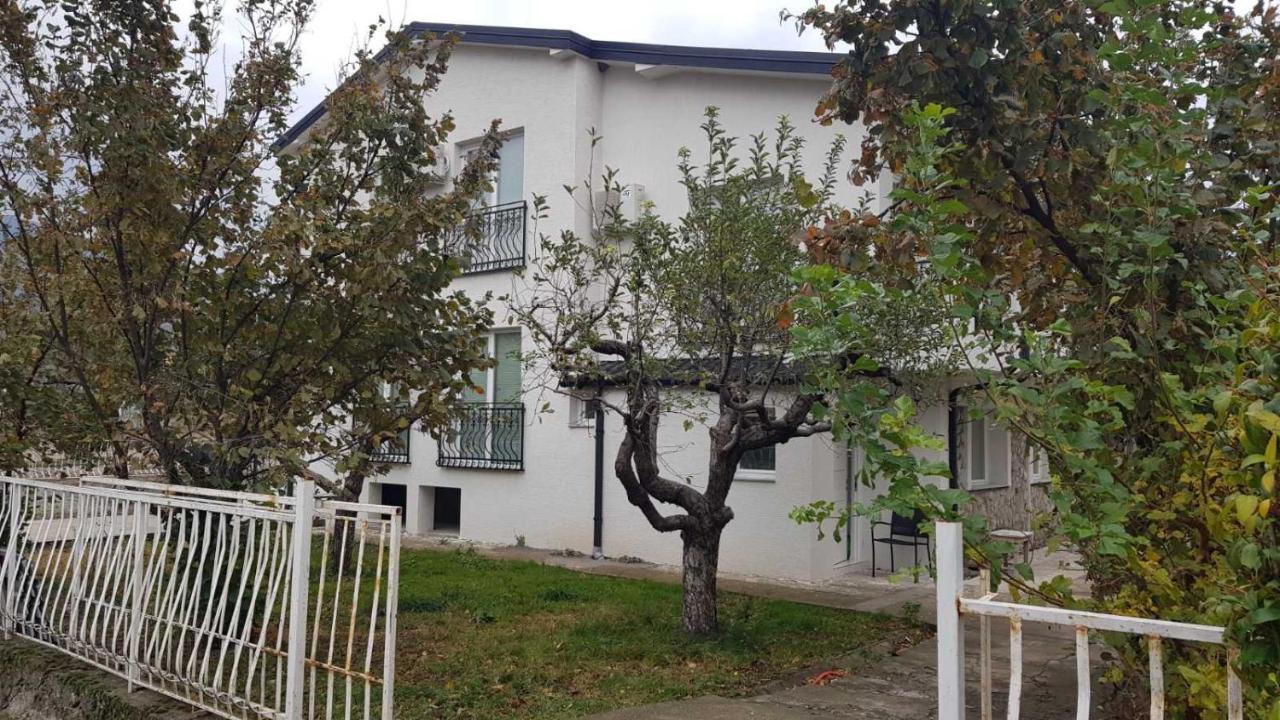 Villa Bratislava Demir Kapija Ngoại thất bức ảnh